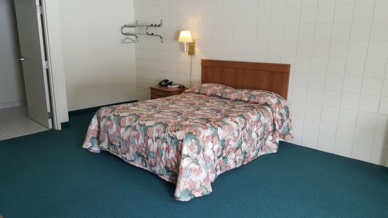 Oakridge Motel Newaygo Buitenkant foto