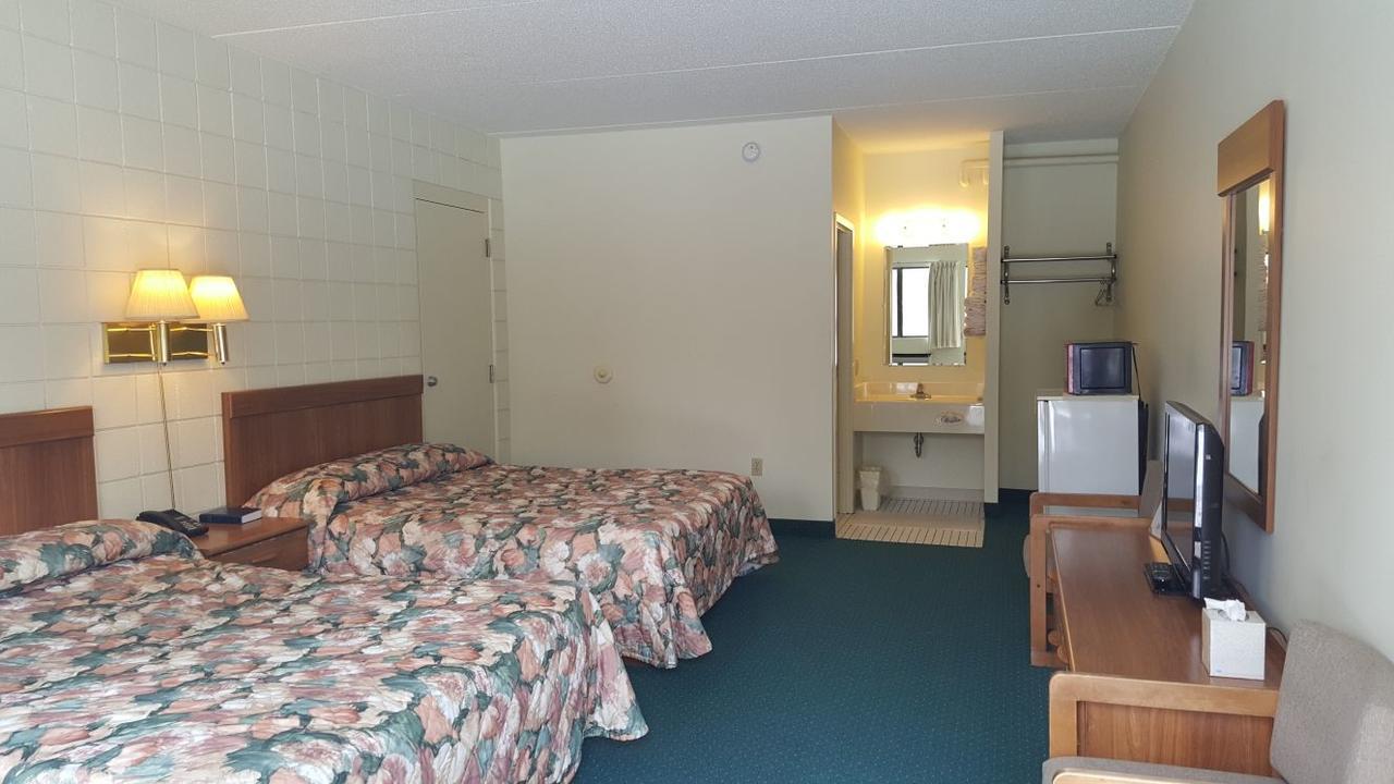 Oakridge Motel Newaygo Buitenkant foto