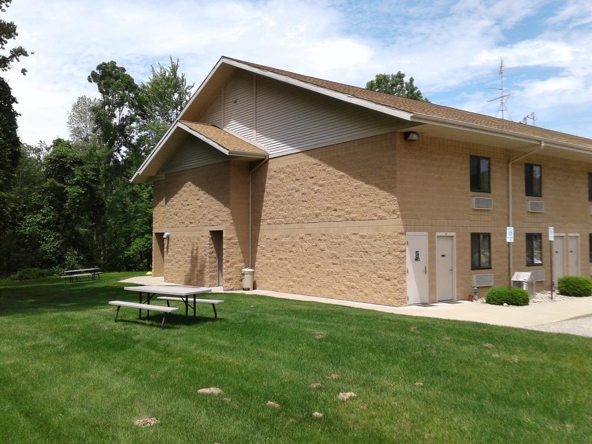 Oakridge Motel Newaygo Buitenkant foto